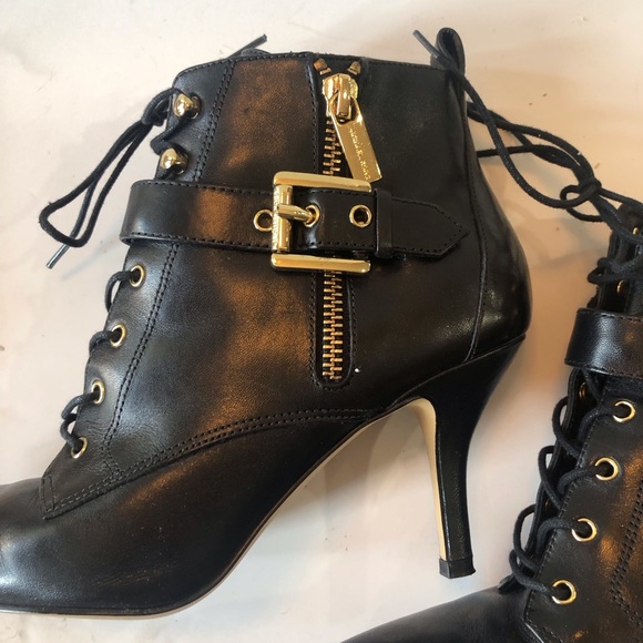 MICHAEL KORS Brena Sexy Victorian/Witch Core Ankle Bootie Pumps 6M Black - Picture 9 of 14